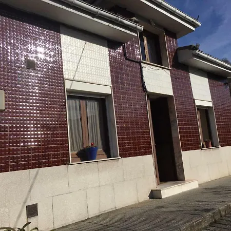Vive Asturias En Casa De Aldea Buhardilla Tipica Prázdninový dům