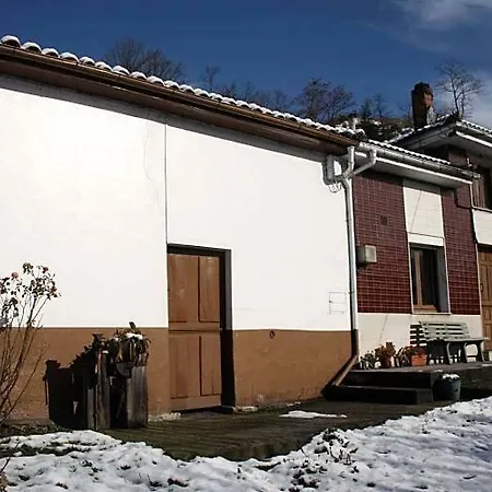 Vive Asturias En Casa De Aldea Buhardilla Tipica