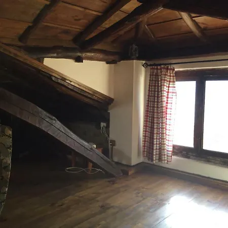 Vive Asturias En Casa De Aldea Buhardilla Tipica *